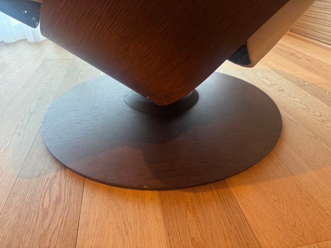 カリモク ザ・ファースト karimoku RU72