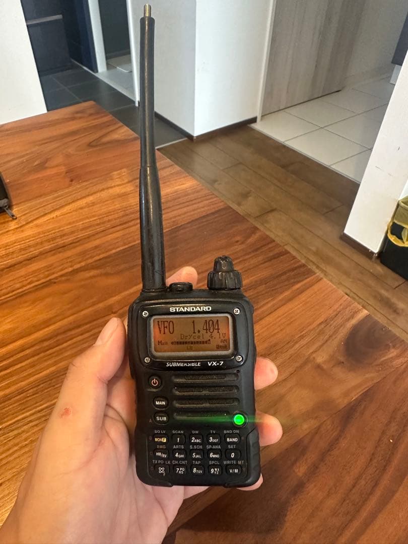 トランシーバー standard VX-7