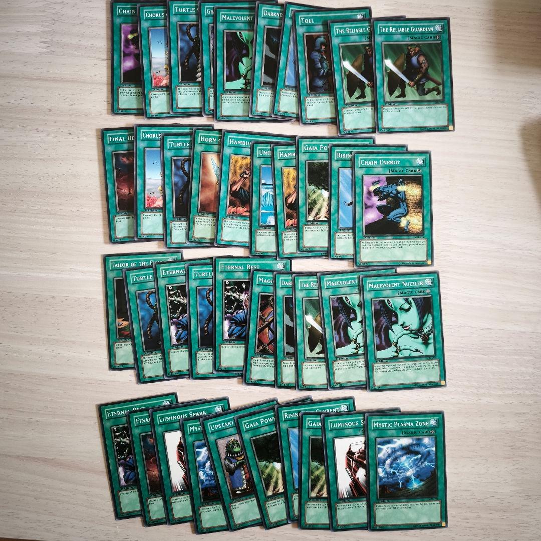 ​【希少・旧アジア版】遊戯王カード 大量セット まとめ売り（全274枚）