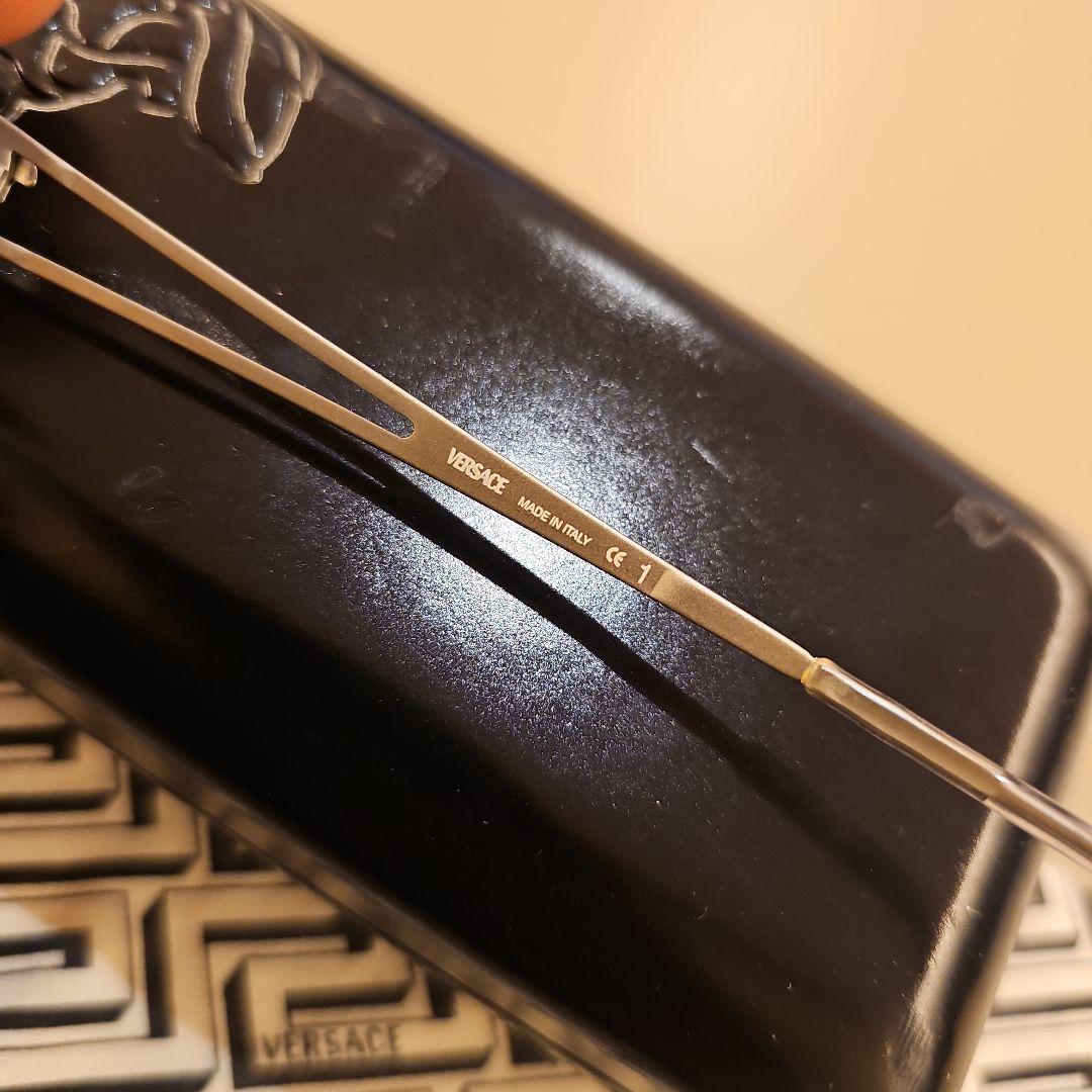 廃盤レア！ VERSACE ヴェルサーチサングラス