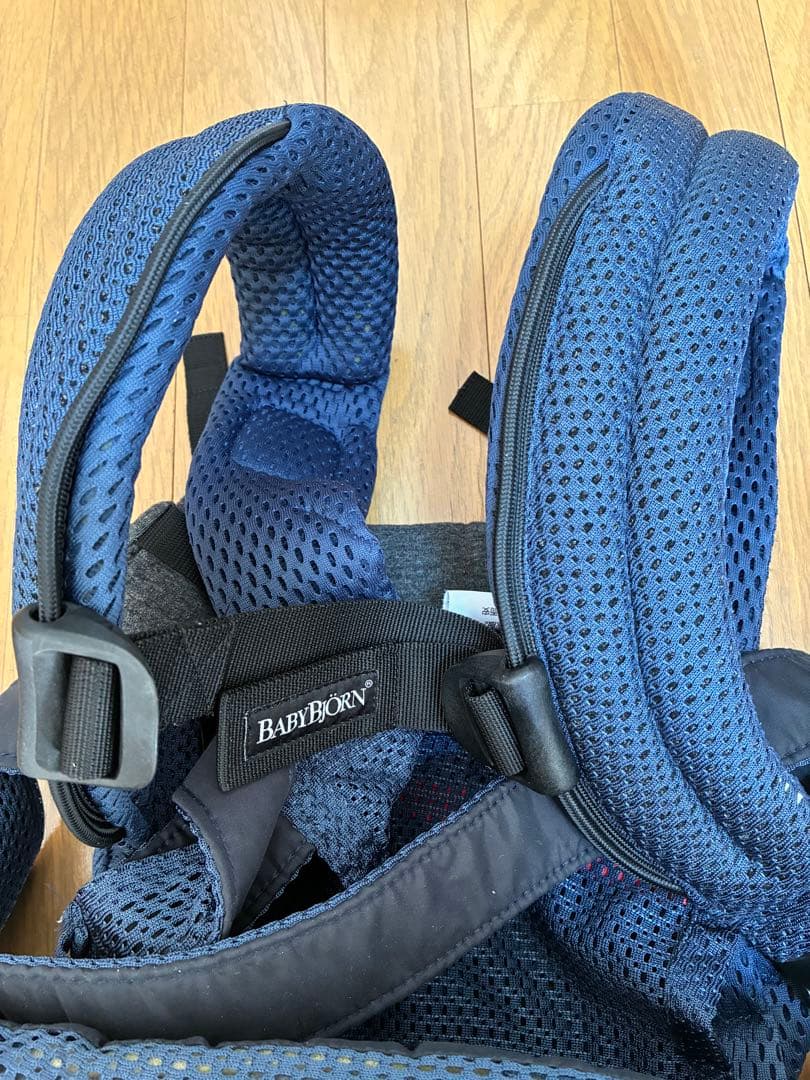 ベビービョルン　ハーモニー　ネイビー