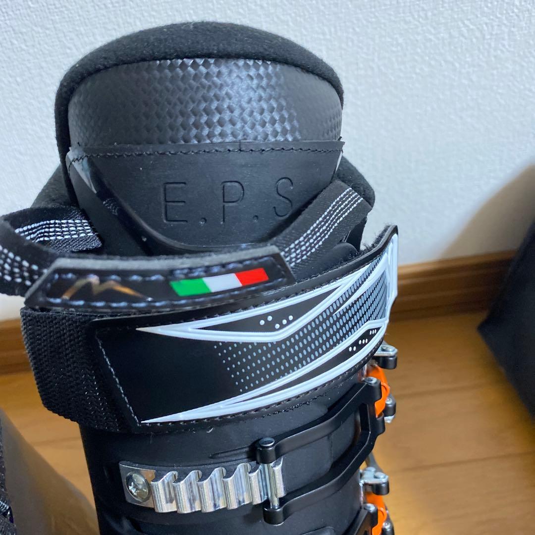 ROXA BOLD 80 スキー用ブーツ イタリア製　お値下げ26日まで。