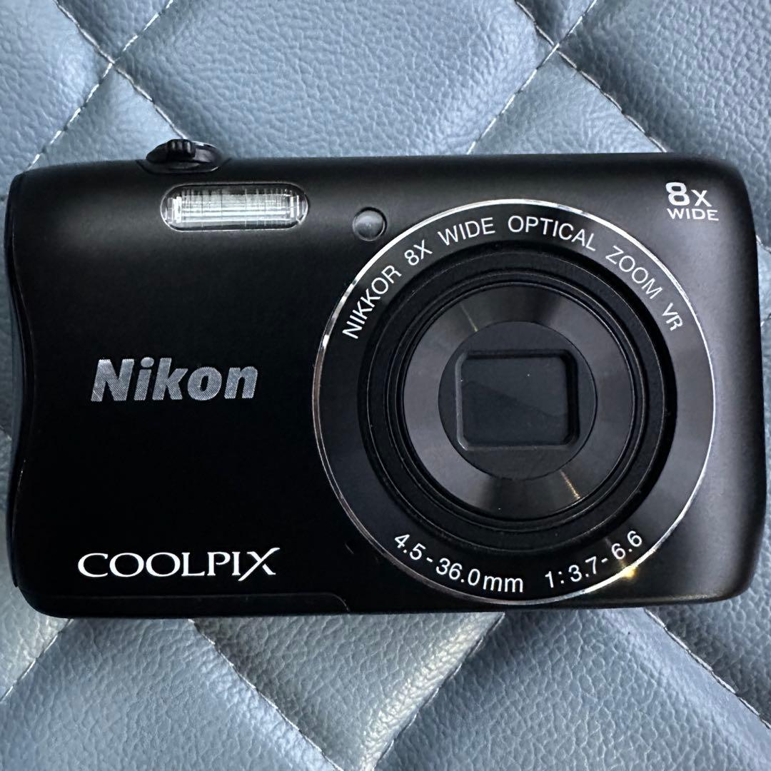 Nikon COOLPIX S3700 コンパクトデジタルカメラ　ブラック