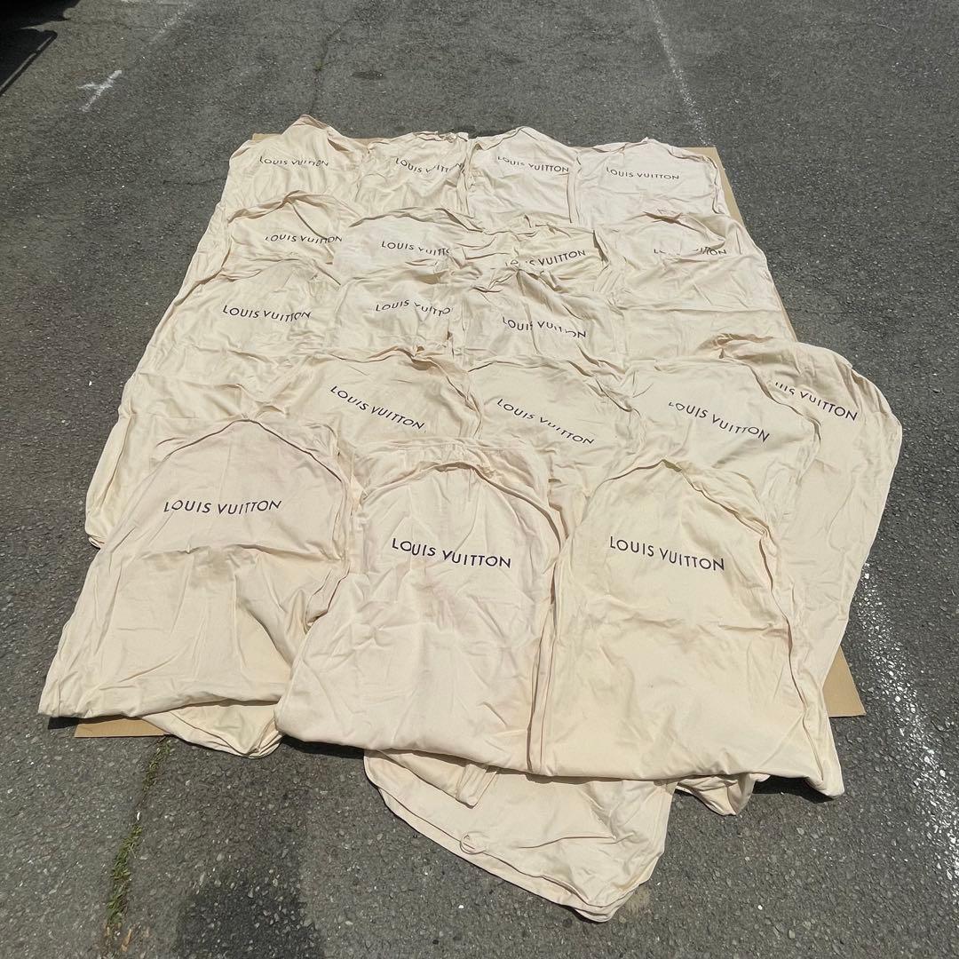 LOUIS VUITTON ルイヴィトン ガーメントカバー 衣装ケース 18枚