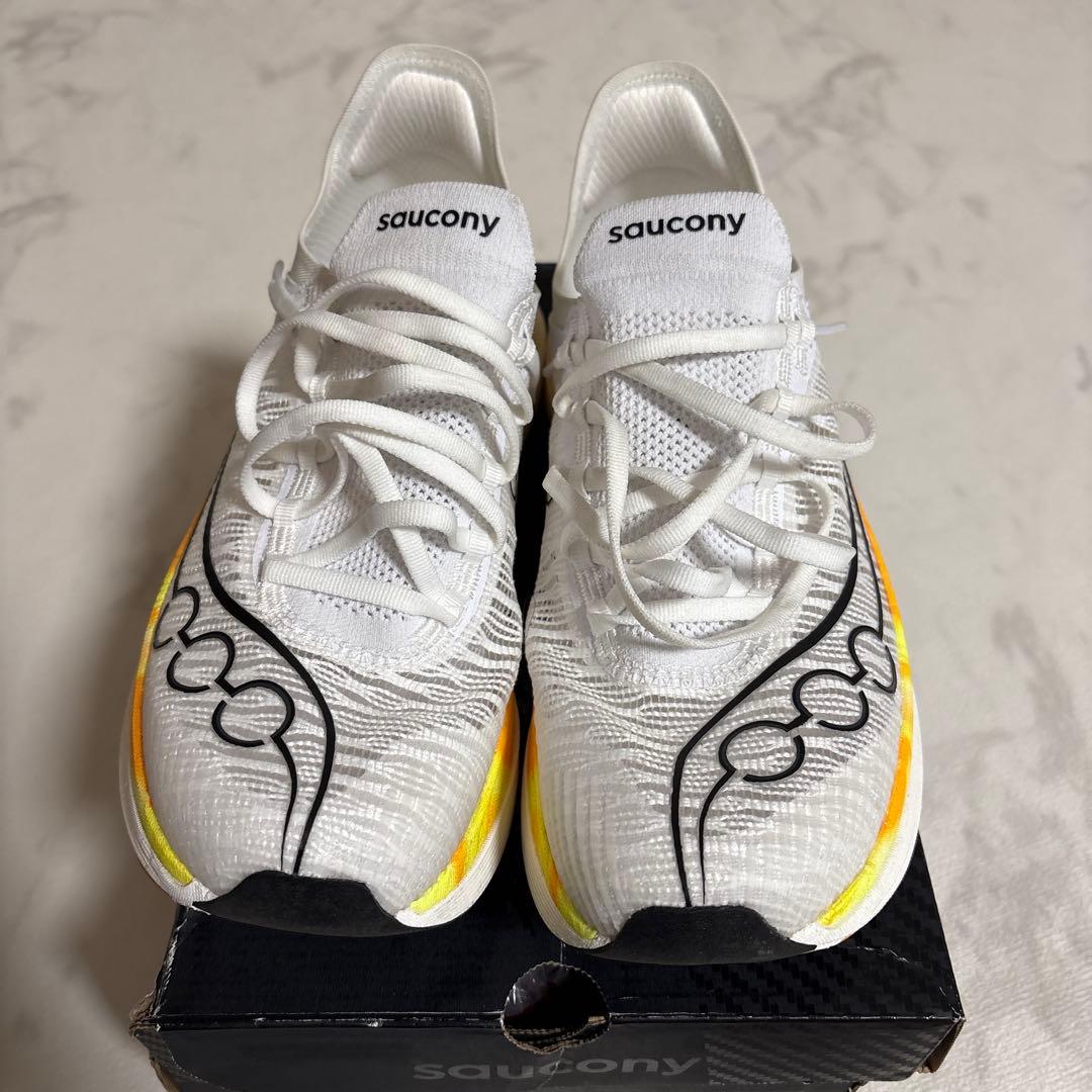 サッカニー　エンドルフィンエリート2 26.5cm