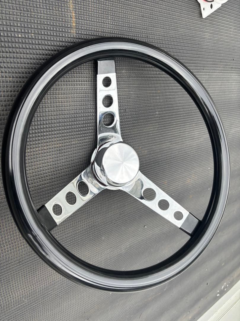 グラント　ステアリング　美品　変換付き