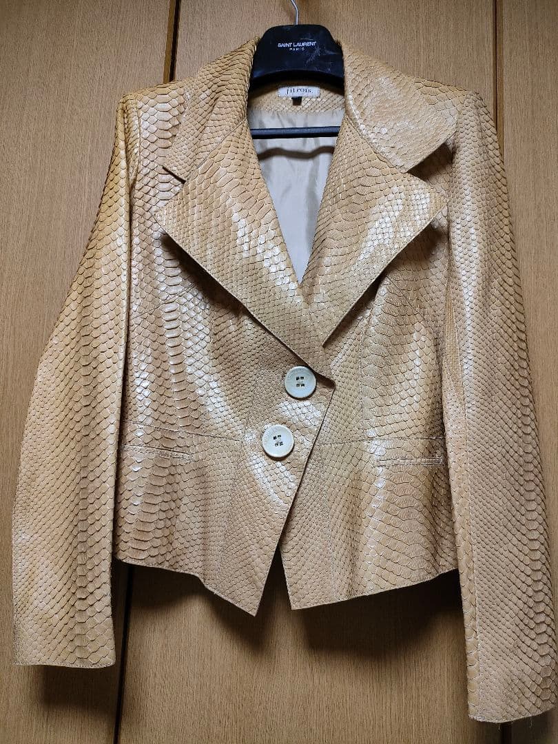 希少ジトロアJitroisパイソンレザージャケット