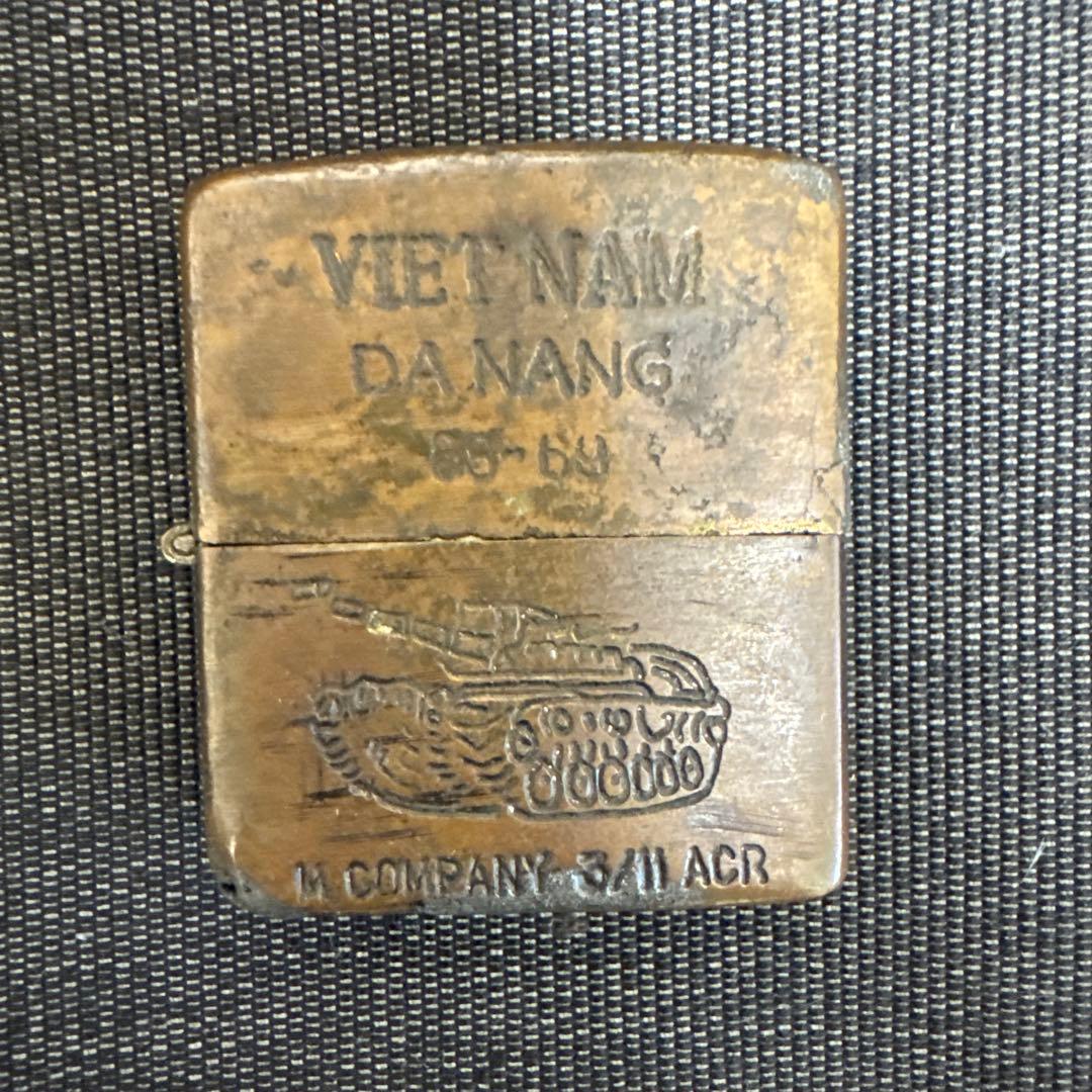 ベトナムライター