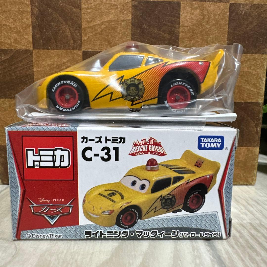 トミカ　カーズ　レスキュー　ゴーゴー　 マックイーン　パトロールタイプ