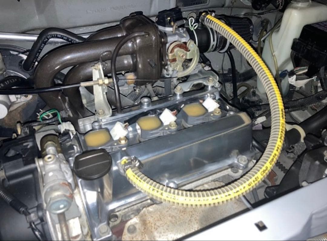 L700S ミラ/ミラジーノ タペットカバー　ヘッドカバー