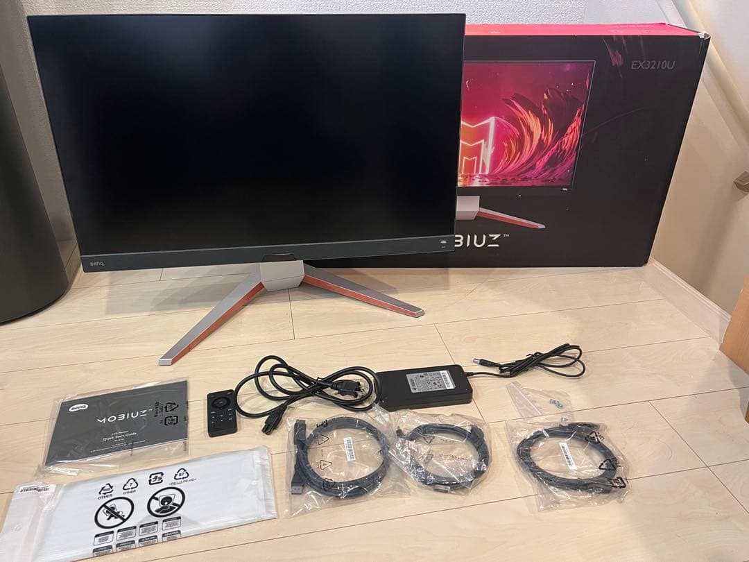 BenQ MOBIUZ EX3210U ゲーミングモニター　2022年製