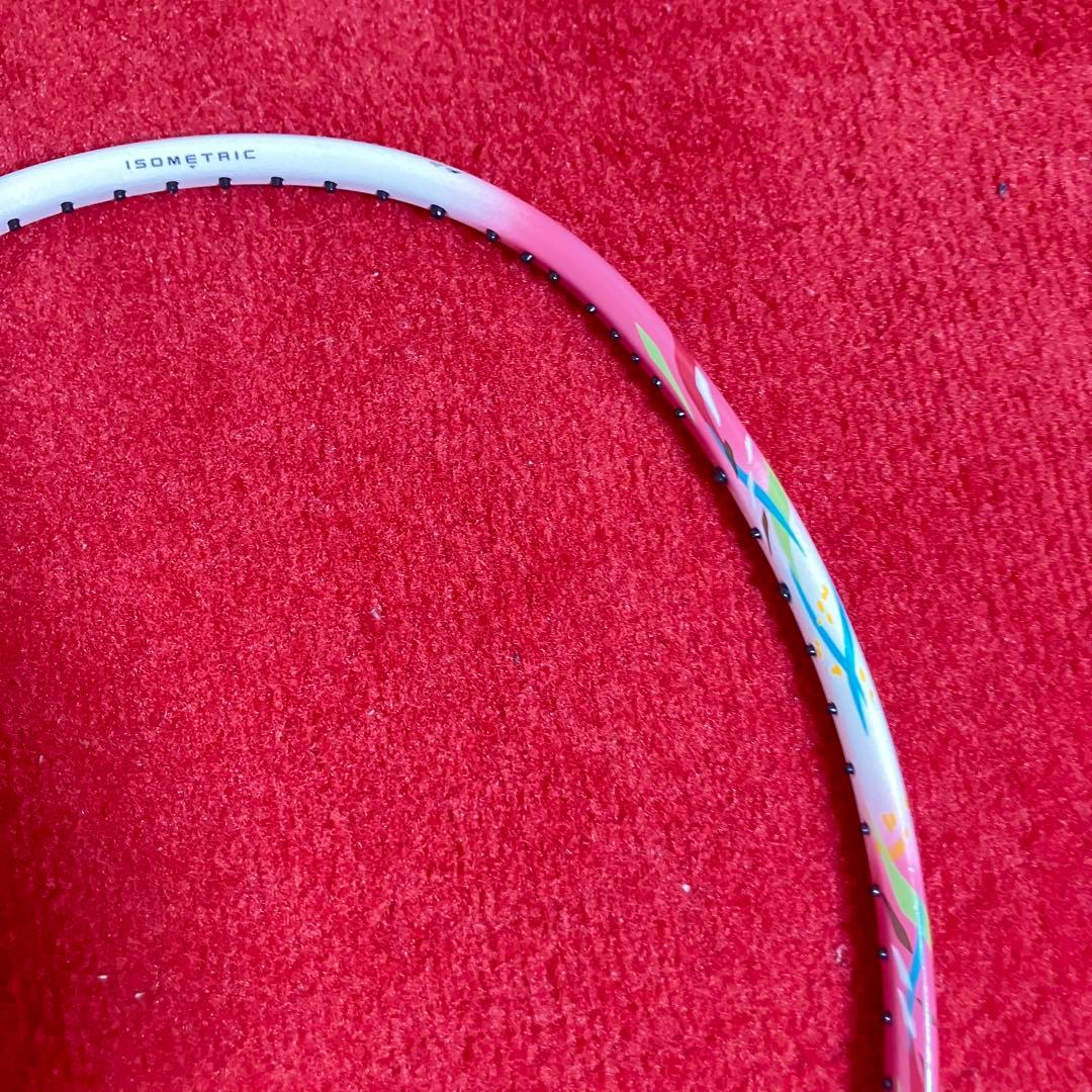 【美品】ヨネックス バドミントンラケット NANOFLARE70