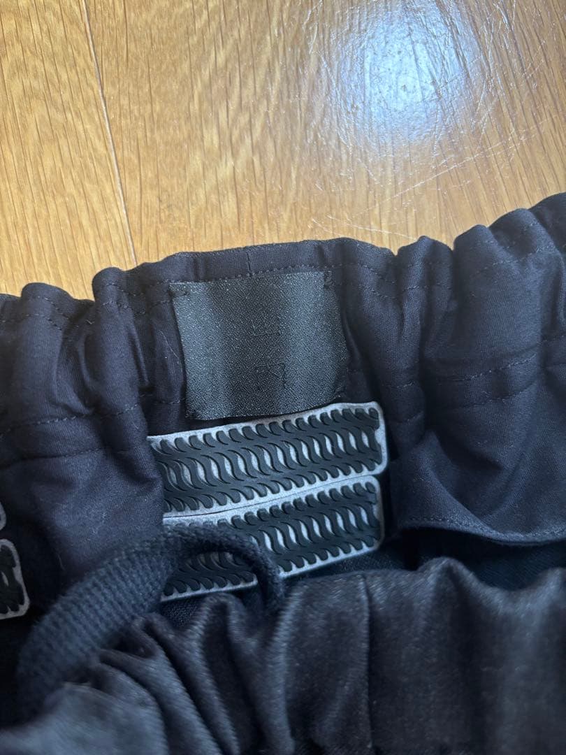 山内 定価66,000円 スラックス　3