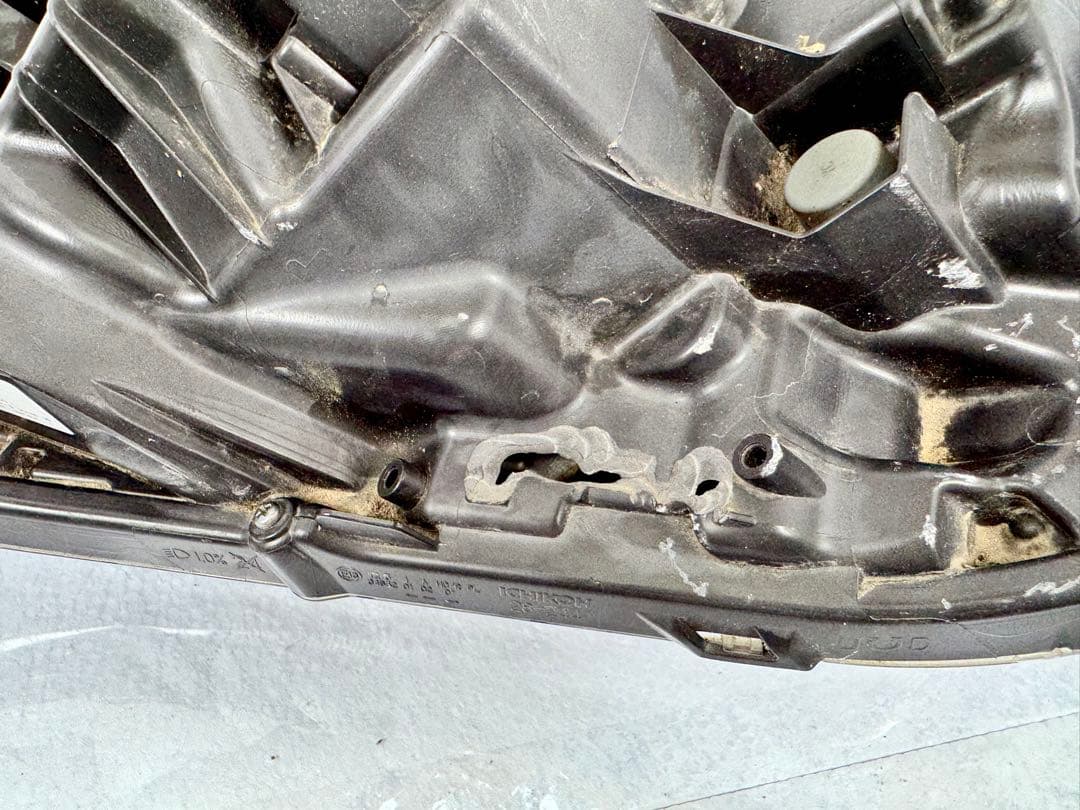 【ジャンク】ノア エスクァイア ZRR80 ZWR80 後期 右 ヘッド ライト