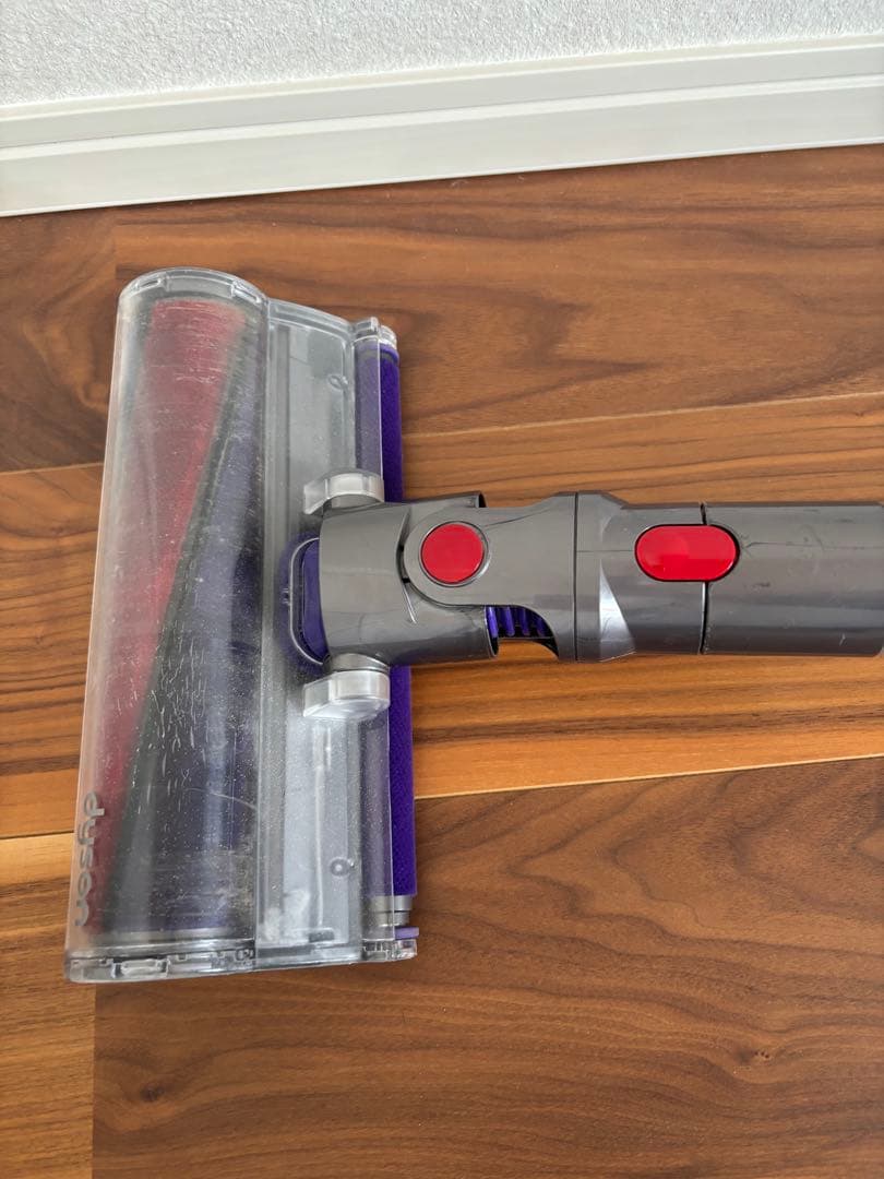 純正　Dyson V10 Fluffy コードレス掃除機 本体と付属品　ダイソン