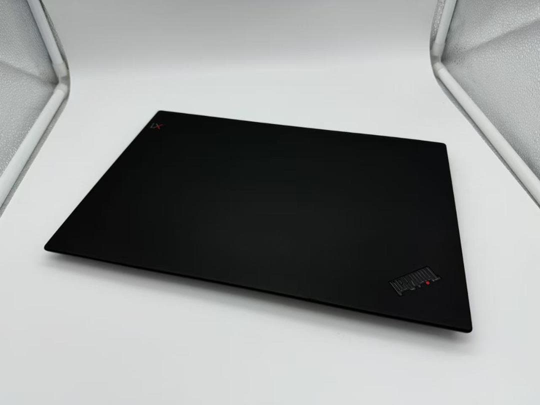 超美品 ThinkPad X1 Carbon Gen6 16GB Office付