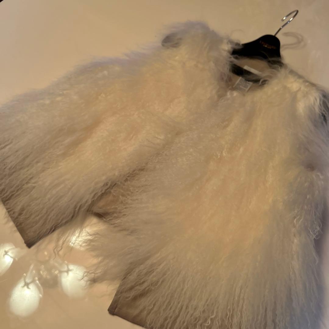 チベットラムファーベスト　ホワイト