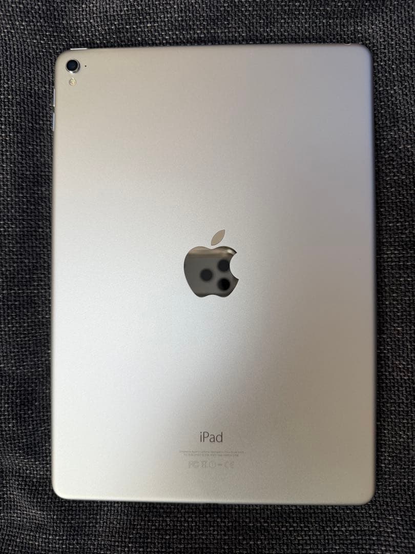 iPad Pro 9.7インチ 本体のみ(Wi-fiモデル 128GB)