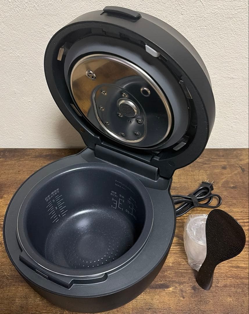 パナソニック　Panasonic　Bistro SR-W10BB-K 24年製