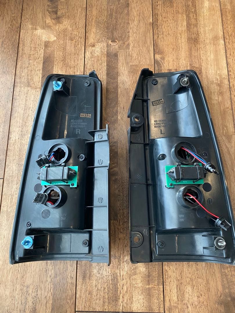 jb23ジムニーLEDテールランプ左右セット