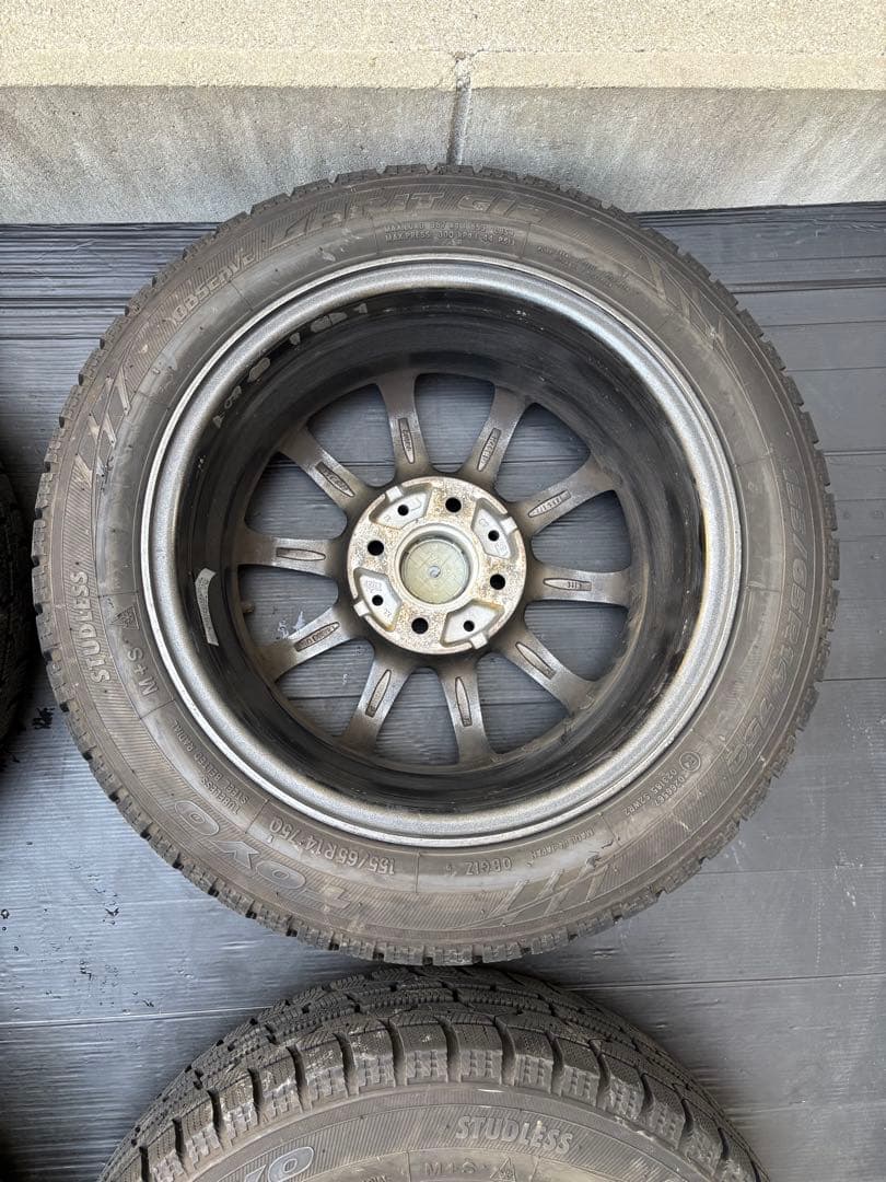 お取引中 SCHNEIDER14インチ23年TOYOスタッドレス⛰️４本