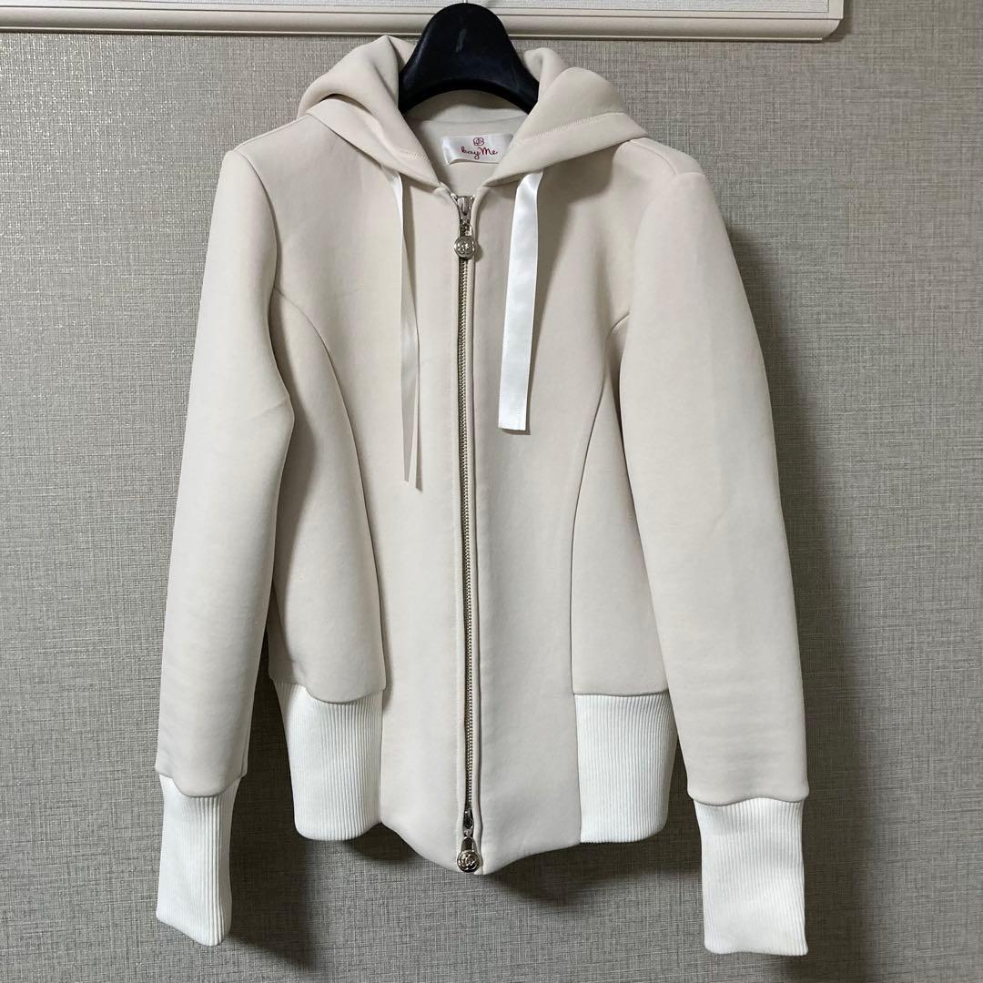 ケイミー kay me ファーストクラス パーカー