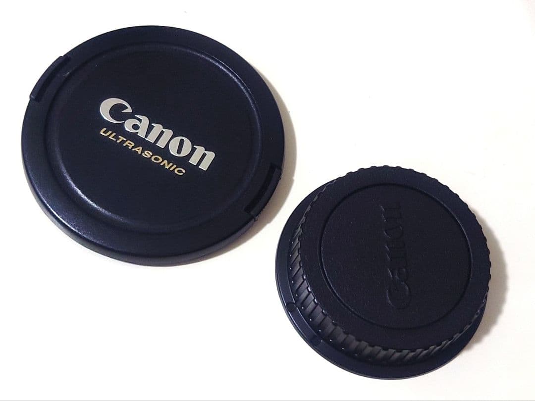 レンズ(ズーム) EF 24-105mm f4 CANON ZOOM LENS IS USM