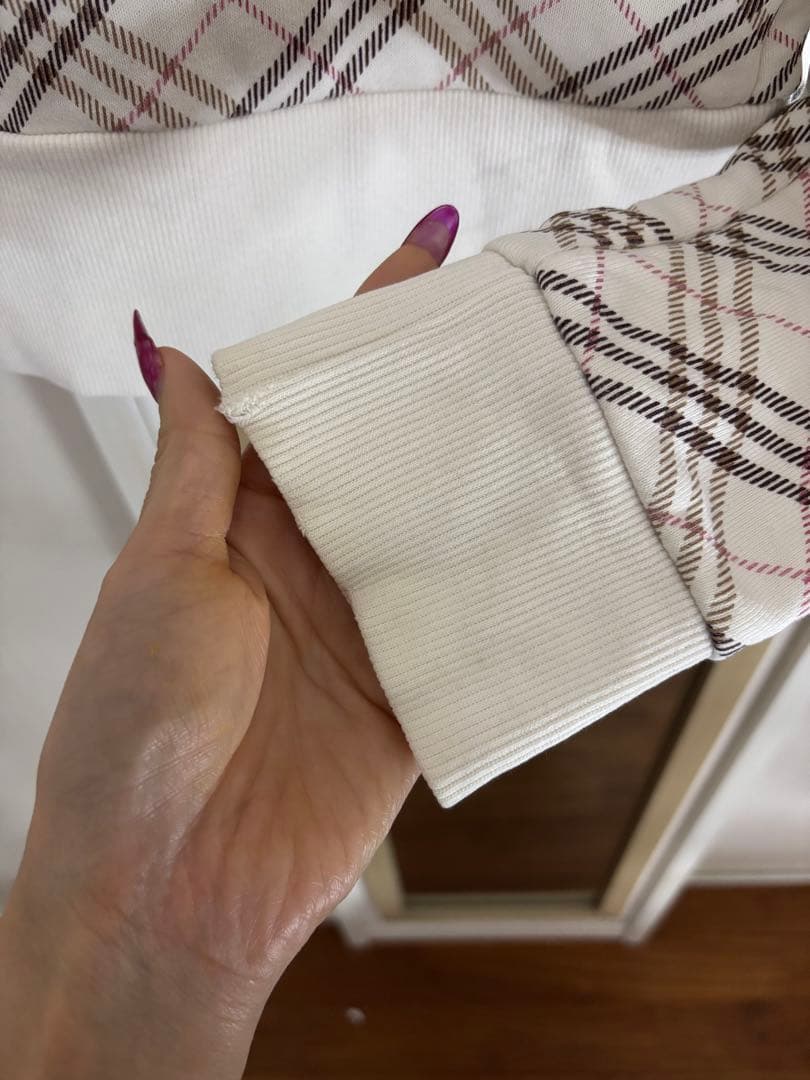 希少Burberry Blue Label チェック柄パーカー