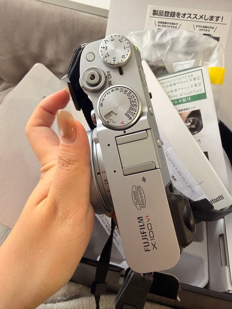 FUJIFILM X100VI シルバー