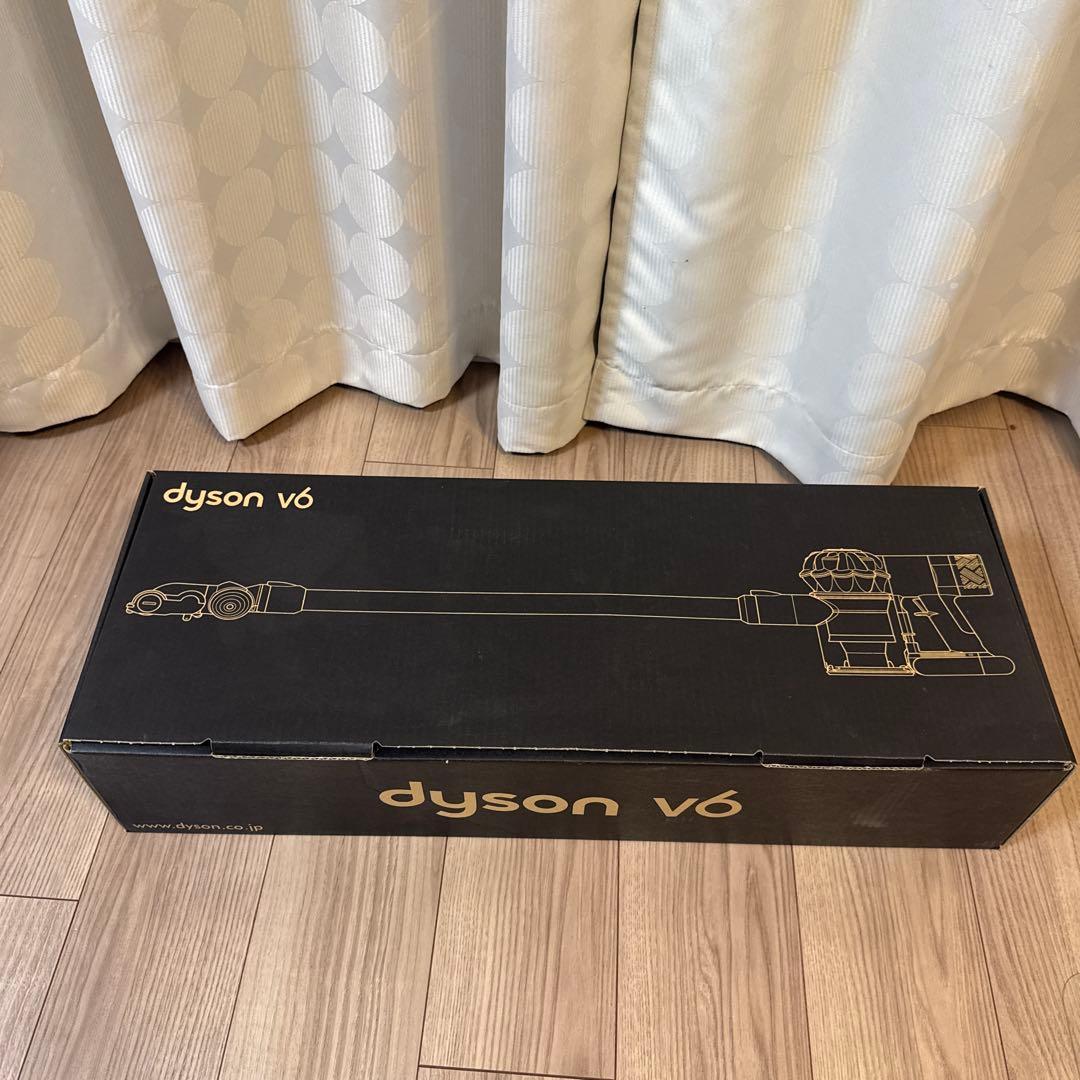 新品・未使用品　Dyson V6 スティッククリーナー SV07
