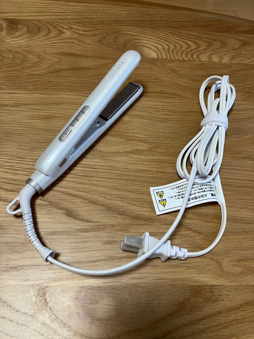 KINUJO キヌジョ　絹女　ストレート　ヘアアイロン　トラベル　ミニ