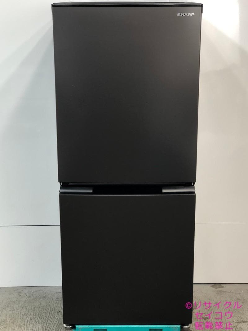 【中古】シャープ冷蔵庫 152L 2021年式2511231459