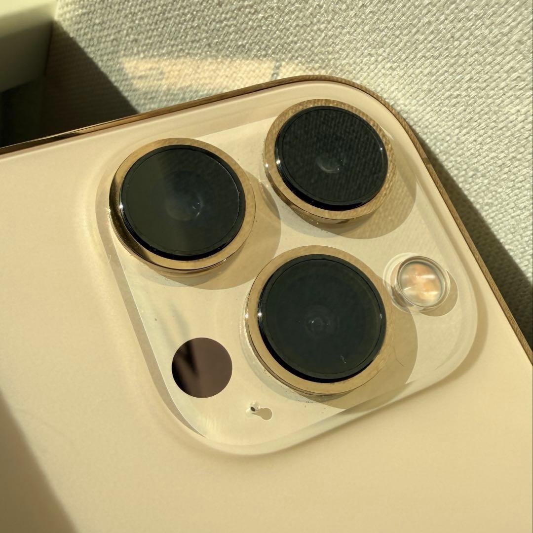 【週末限定値下げ】iPhone13ProMax 512GB ゴールド