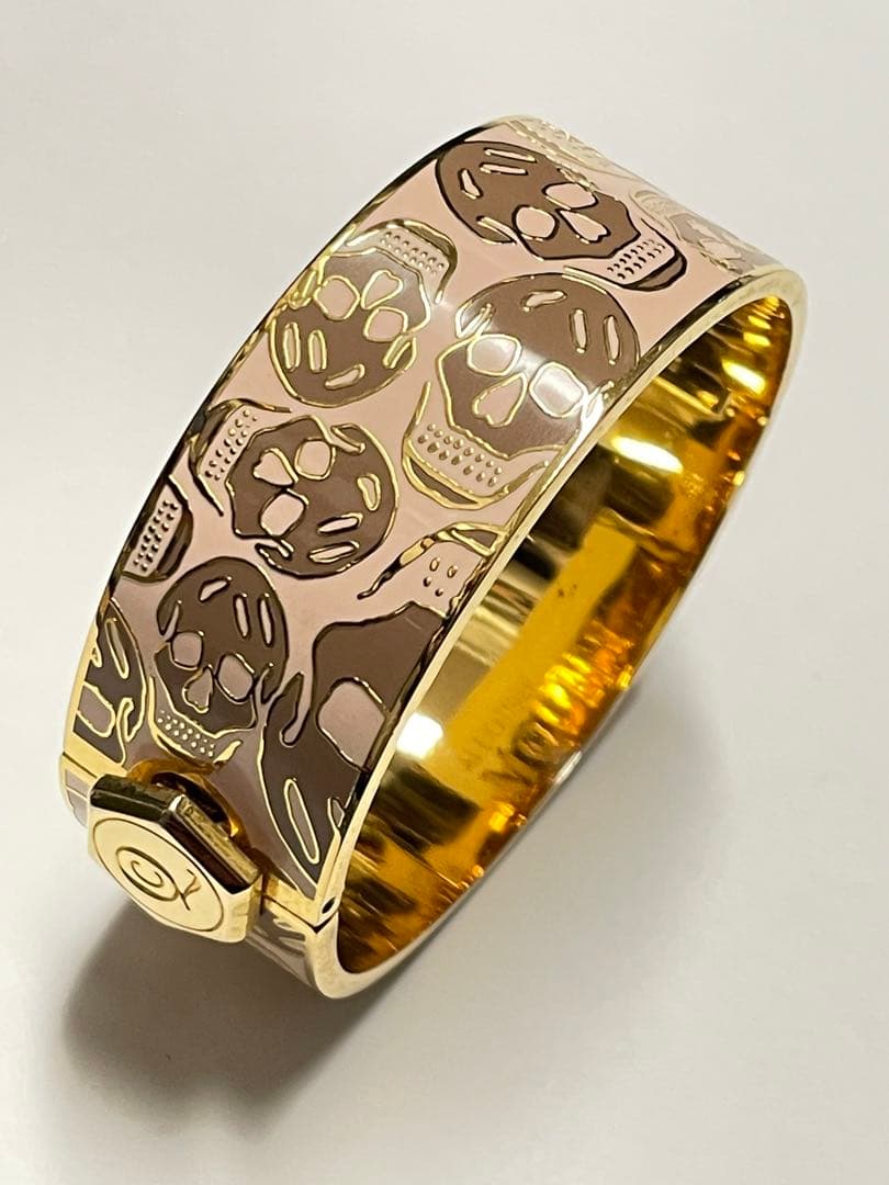 【匿名配送】Alexander McQUEEN バングル　❤︎