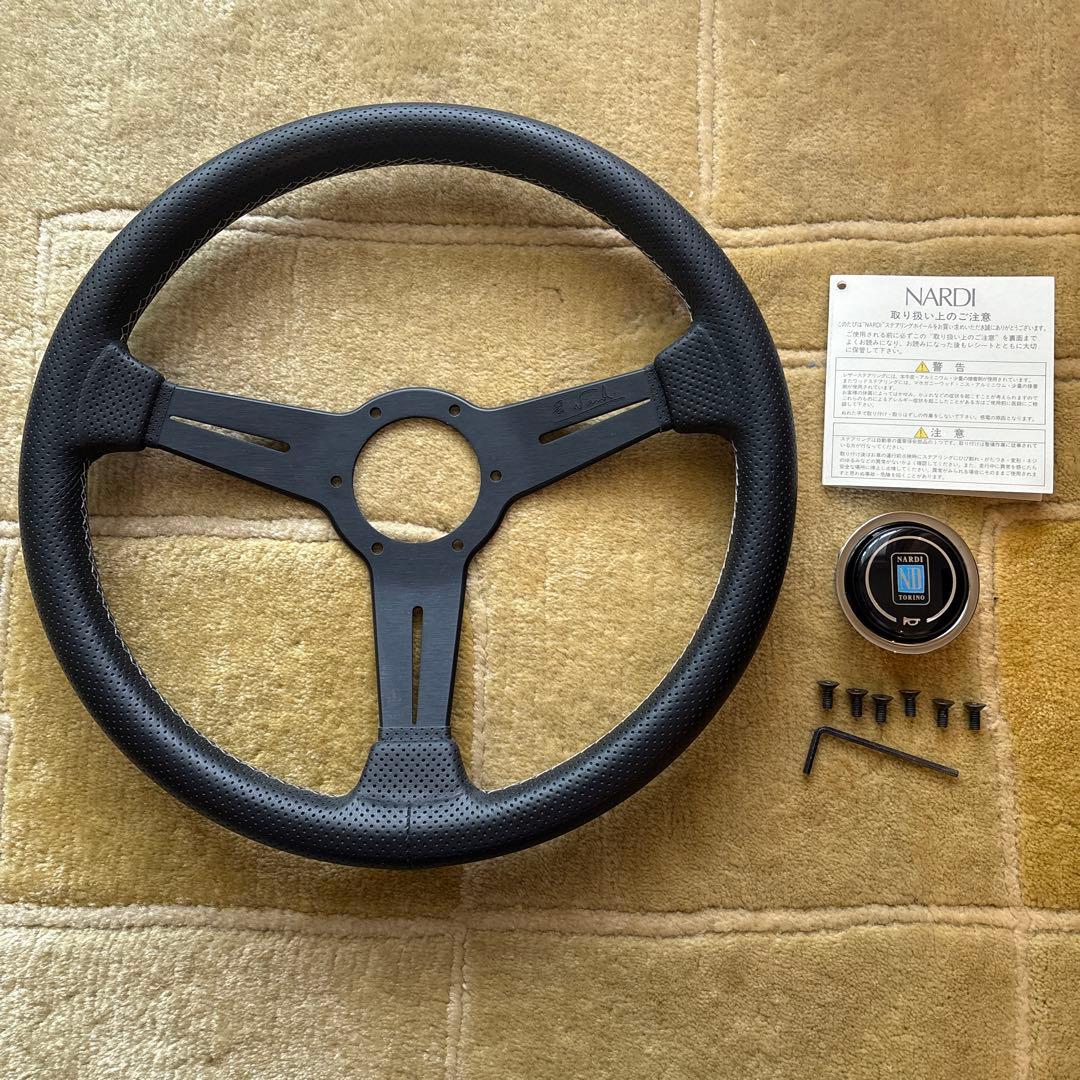 NARDI クラシック レザーステアリング 13インチ