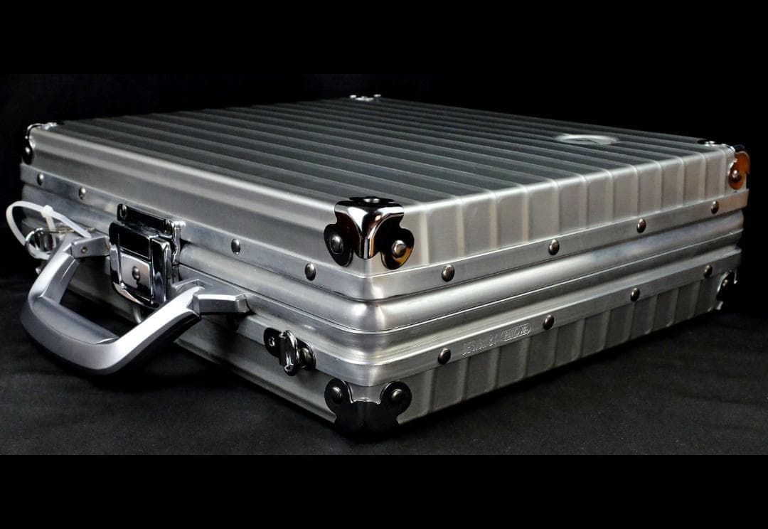 リモワ918.25『ルフトハンザ』ALUスリム『ピッコロ』スクエアケース 激レア