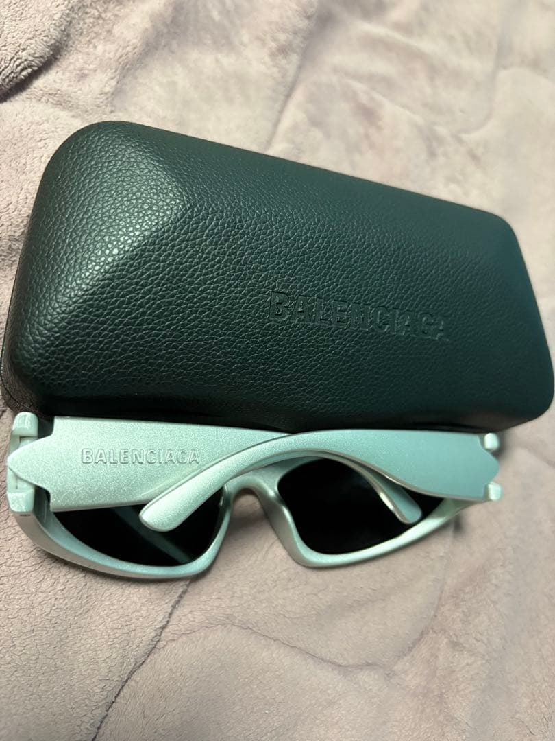 BALENCIAGA シルバー サングラス ケース付き