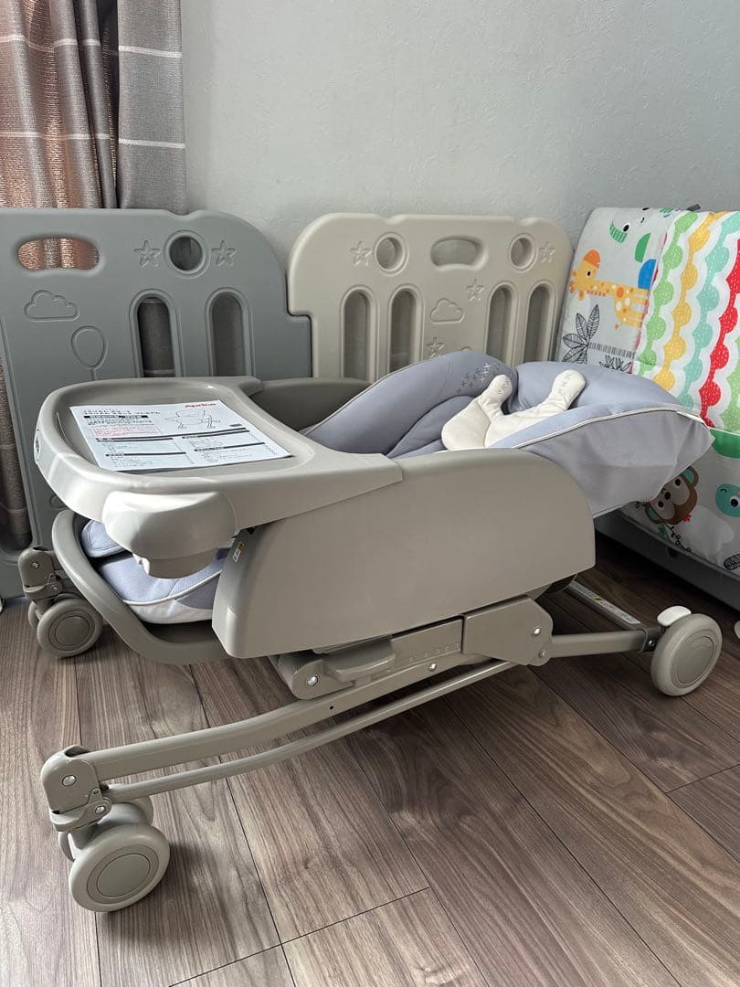 Aprica ユラリズム スマート AB （ベビーザらス限定モデル）