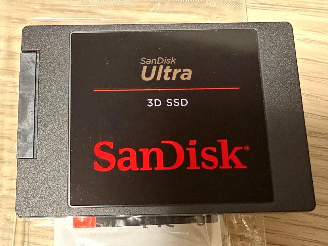 Sandisk ウルトラ 3D SSD 1TB SDSSDH3-1T00-J25