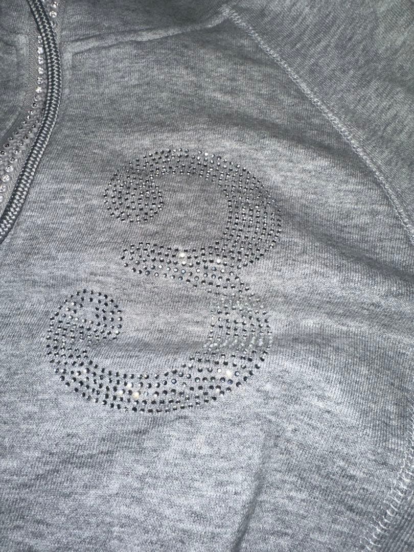 1PIU1UGUALE3 RELAX 上下セットアップ