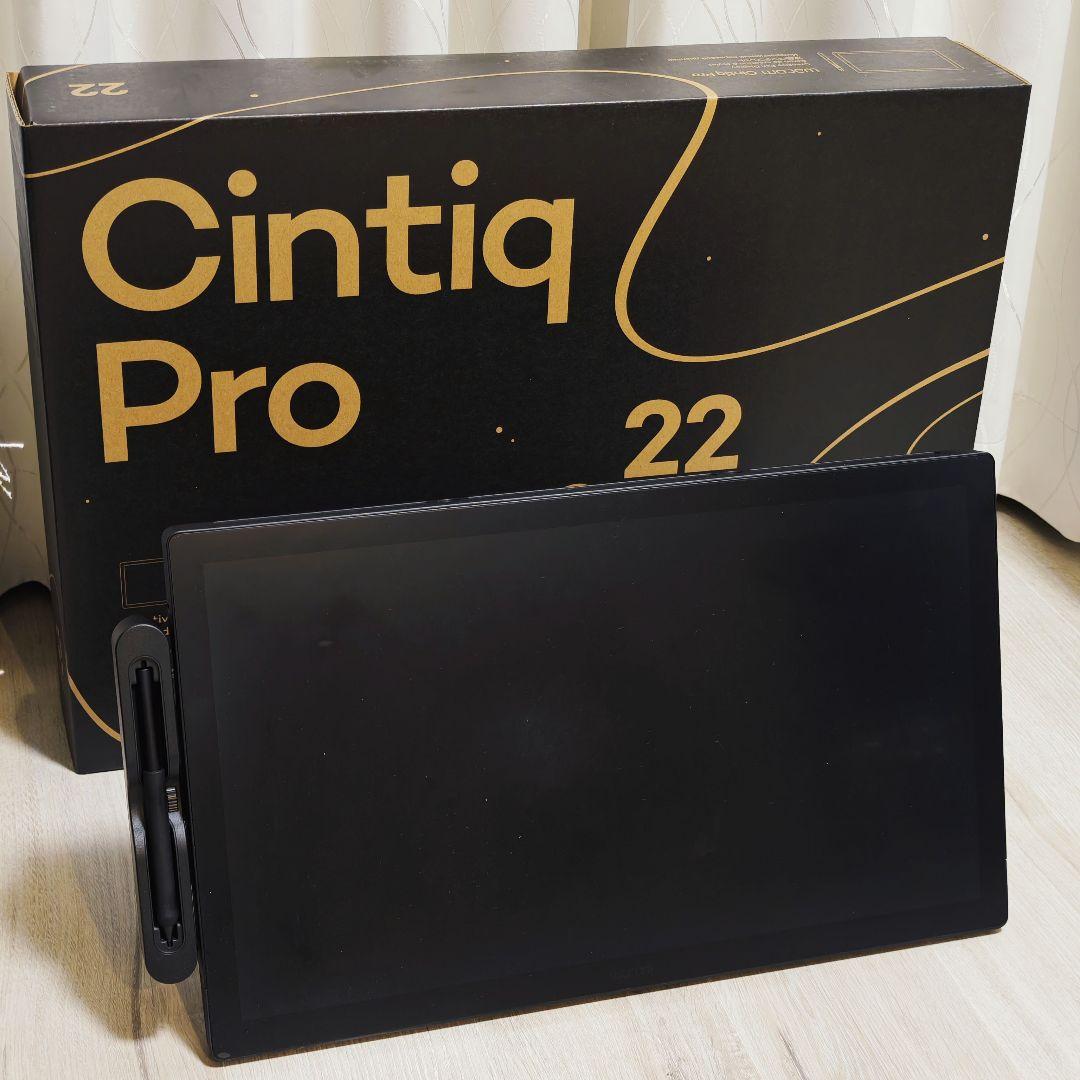 Wacom Cintiq Pro 22 DTH227K4C 箱付き