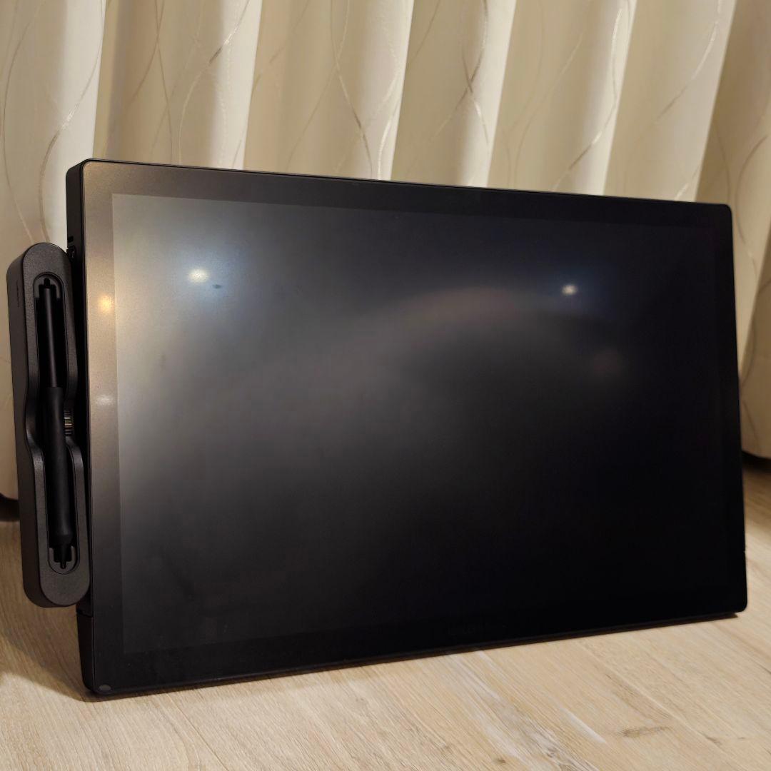 Wacom Cintiq Pro 22 DTH227K4C 箱付き