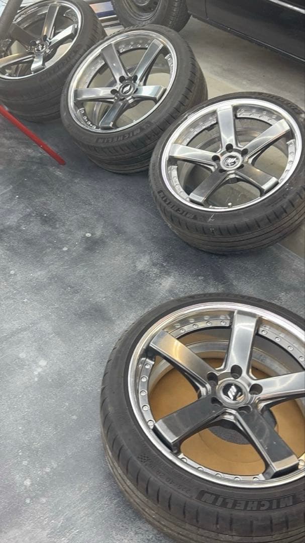 WORKジースト19インチ