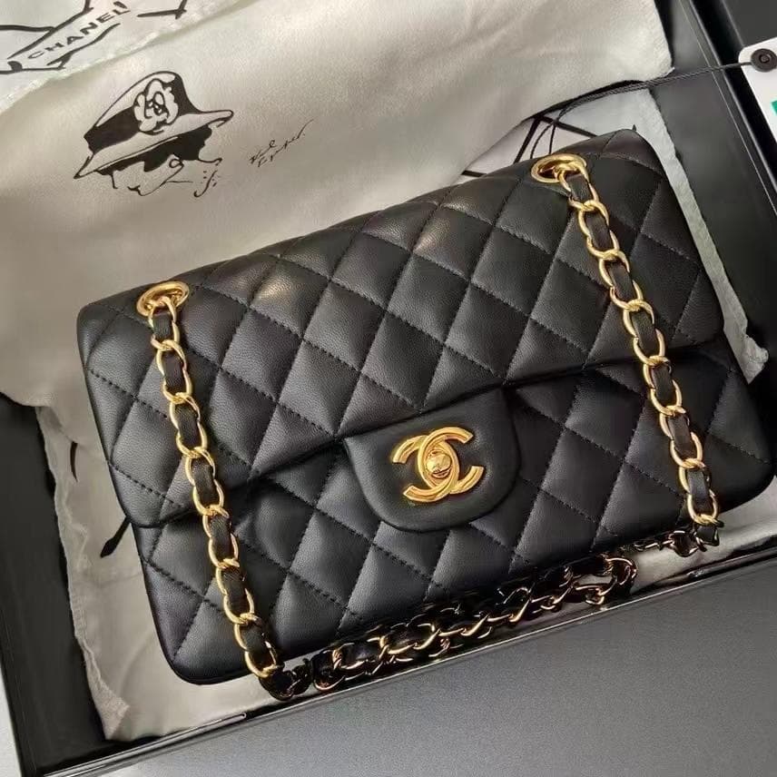 ブラックレザー ショルダーバッグ