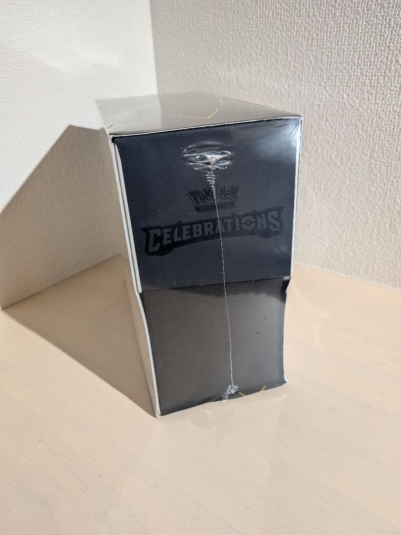 ポケカ海外版 Celebrations Elite Trainer Box
