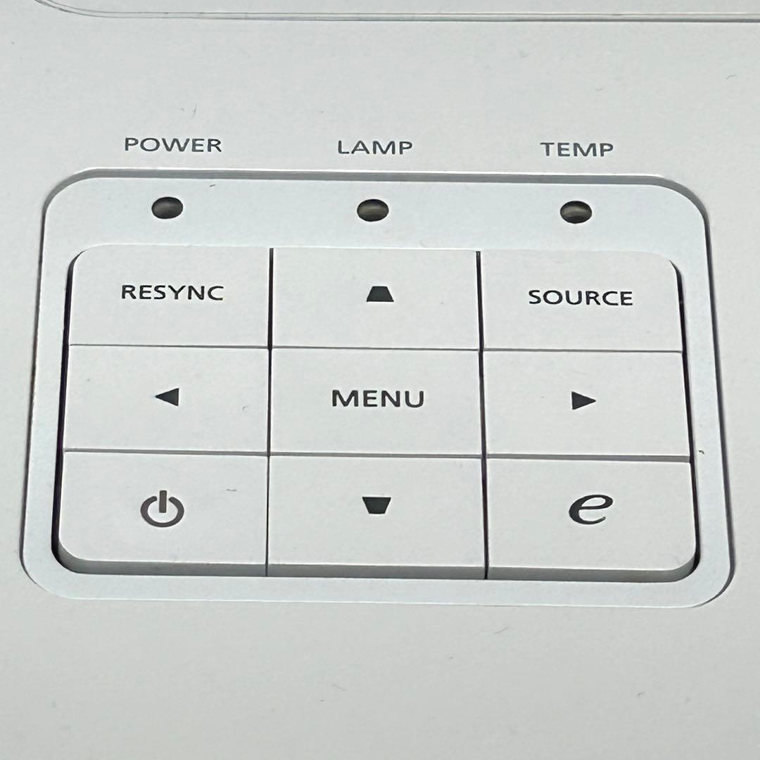 ナルト【リモコンなし】Acer H6510BD プロジェクター