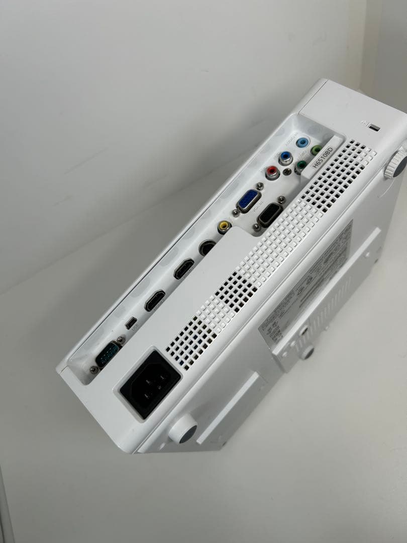 ナルト【リモコンなし】Acer H6510BD プロジェクター