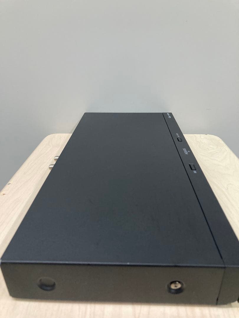 めっちゃ綺麗　リモコン新品　シャープ　AQUOS ブルーレイ　BD-NW510