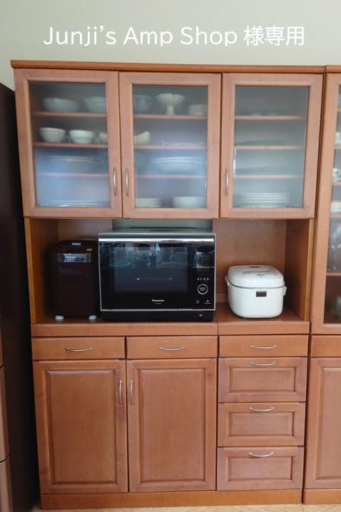 木製食器棚・キッチンボート・カップボード（左側）