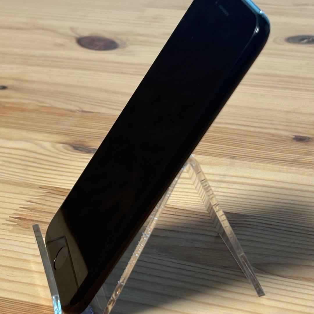 【美品/電池92%】iPhone 7 JetBlack 128GB SIMフリー